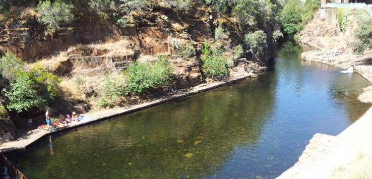 Piscina natural de Las Mestas