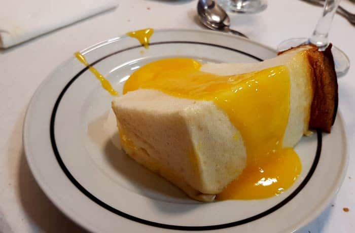 Molotov, postre típico portugués comer en Guarda