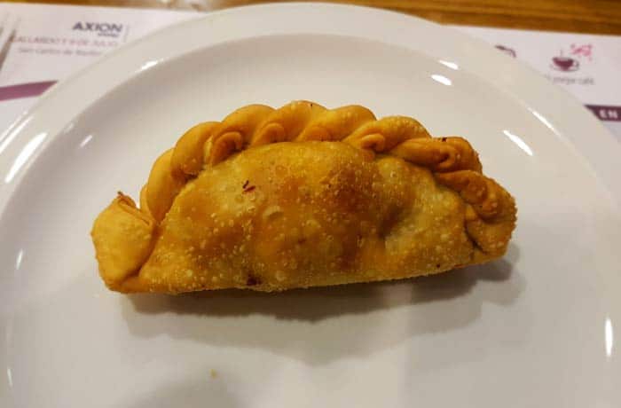 Empanada típica argentina Argentina por libre