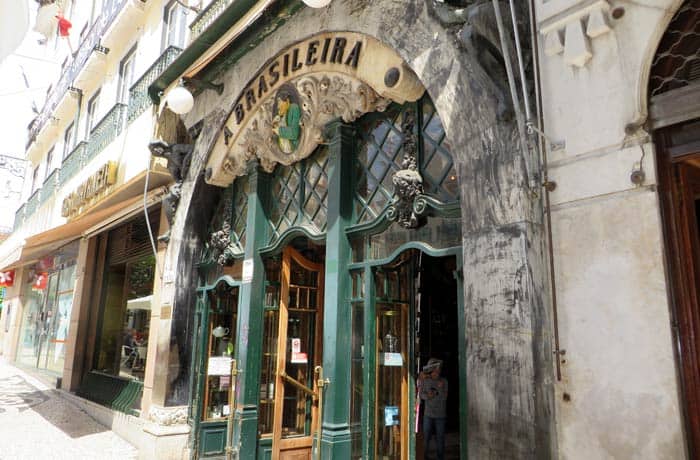 Cafetería A Brasileira ruta por el Chiado