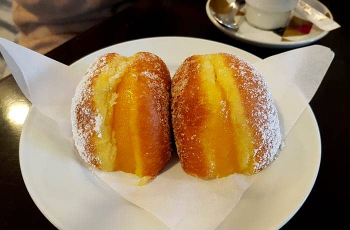 Bola de Berlim comer en Amarante
