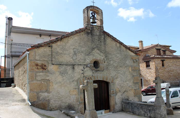 Ermita del Humilladero de Sotoserrano ruta de los Tres Ríos