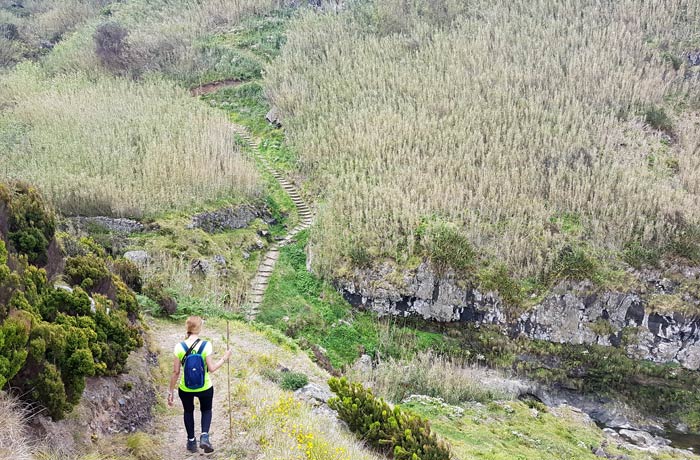 Haciendo senderismo en Sao Miguel viajar a las Azores por libre